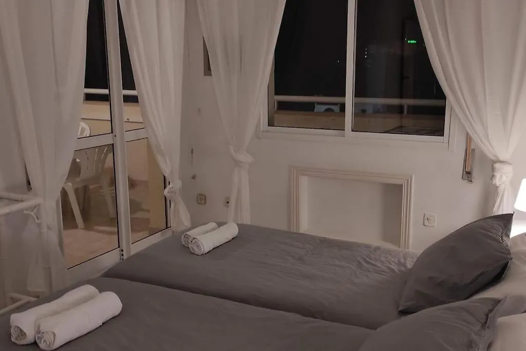 El Rey - Beach Front Two Bedroom Apartment Фуэнхирола