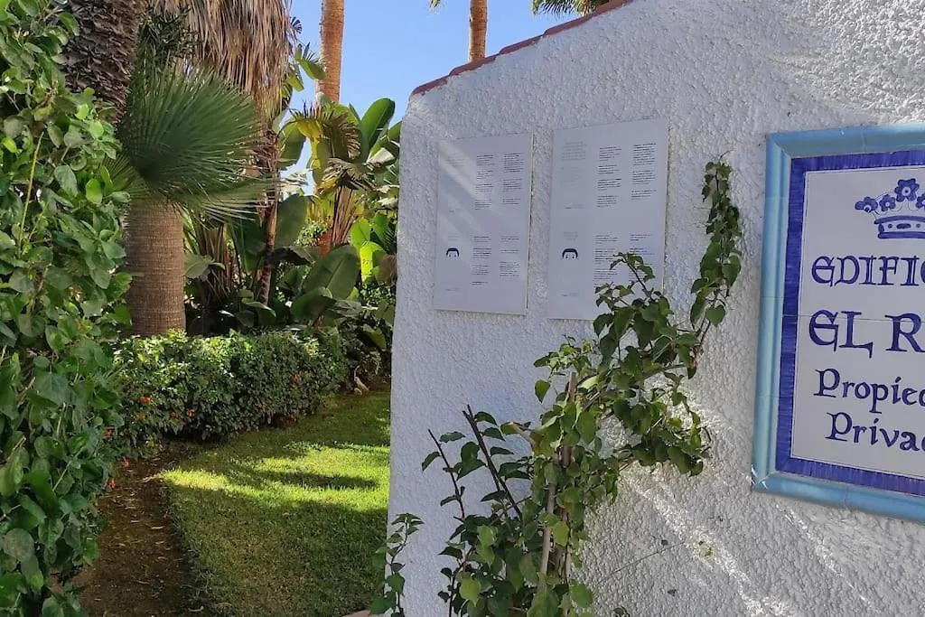 El Rey - Beach Front Two Bedroom Apartment Фуэнхирола 0*,