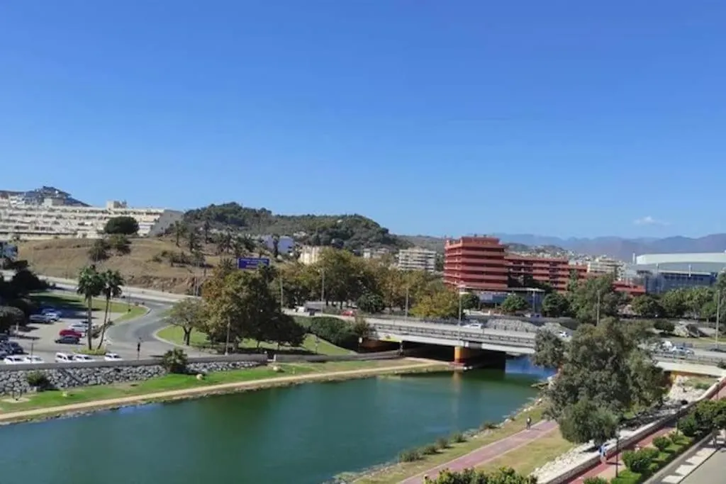 El Rey - Beach Front Two Bedroom Apartment Fuengirola 0*,  Spain