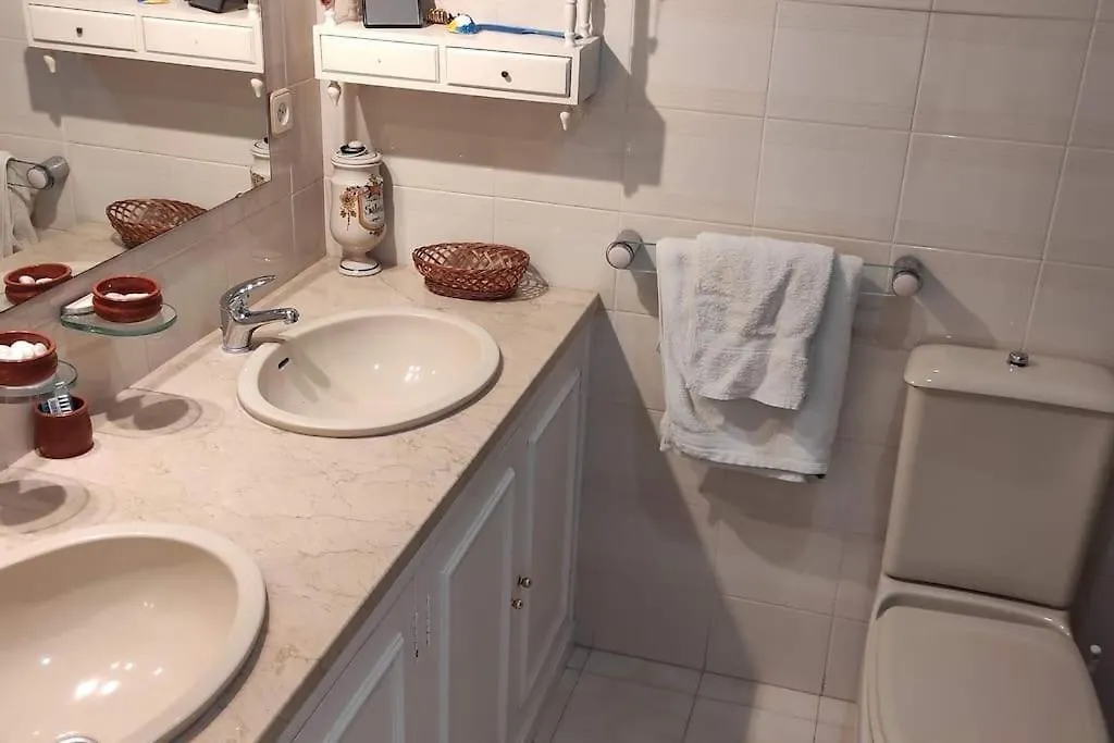 El Rey - Beach Front Two Bedroom Apartment Fuengirola 0*,