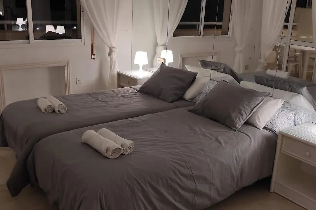 El Rey - Beach Front Two Bedroom Apartment Fuengirola