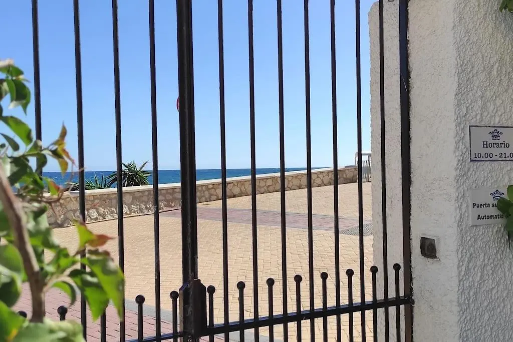 El Rey - Beach Front Two Bedroom Apartment Fuengirola