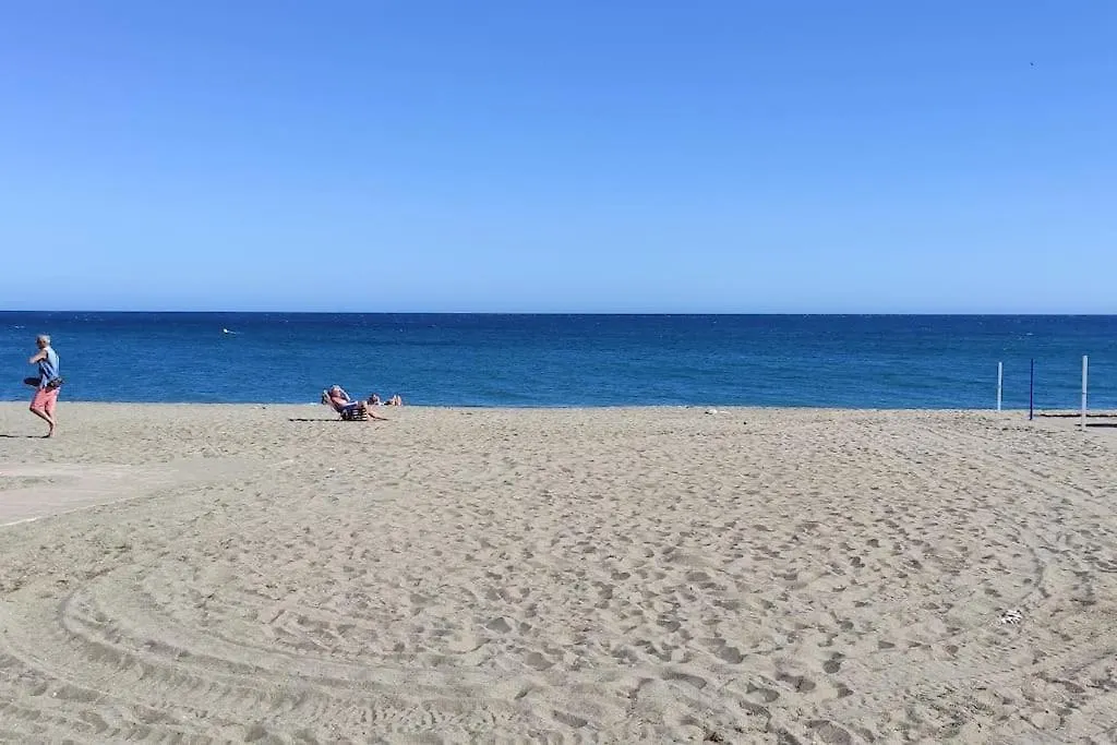 El Rey - Beach Front Two Bedroom Apartment Fuengirola 0*,  Spain