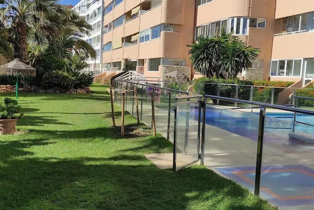 El Rey - Beach Front Two Bedroom Apartment Fuengirola 0*,